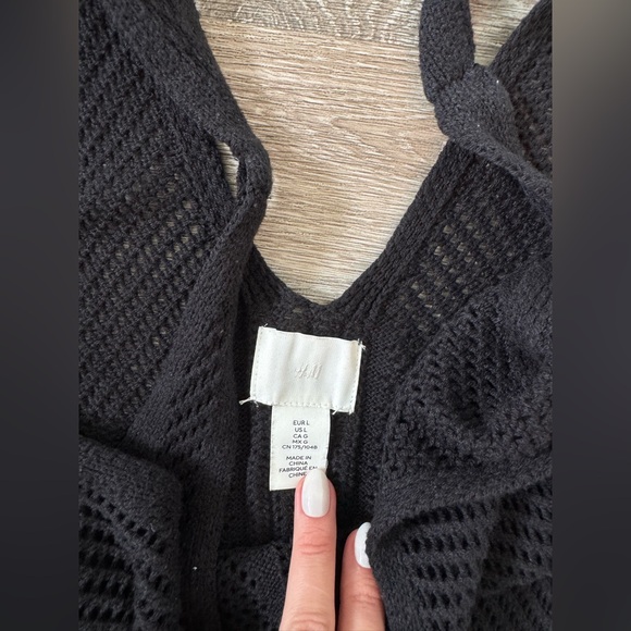 H&M LIMITED EDITION CROCHET-LOOK DRESS Size L NWOT Black Knit Midi Length - Picture 8 of 8